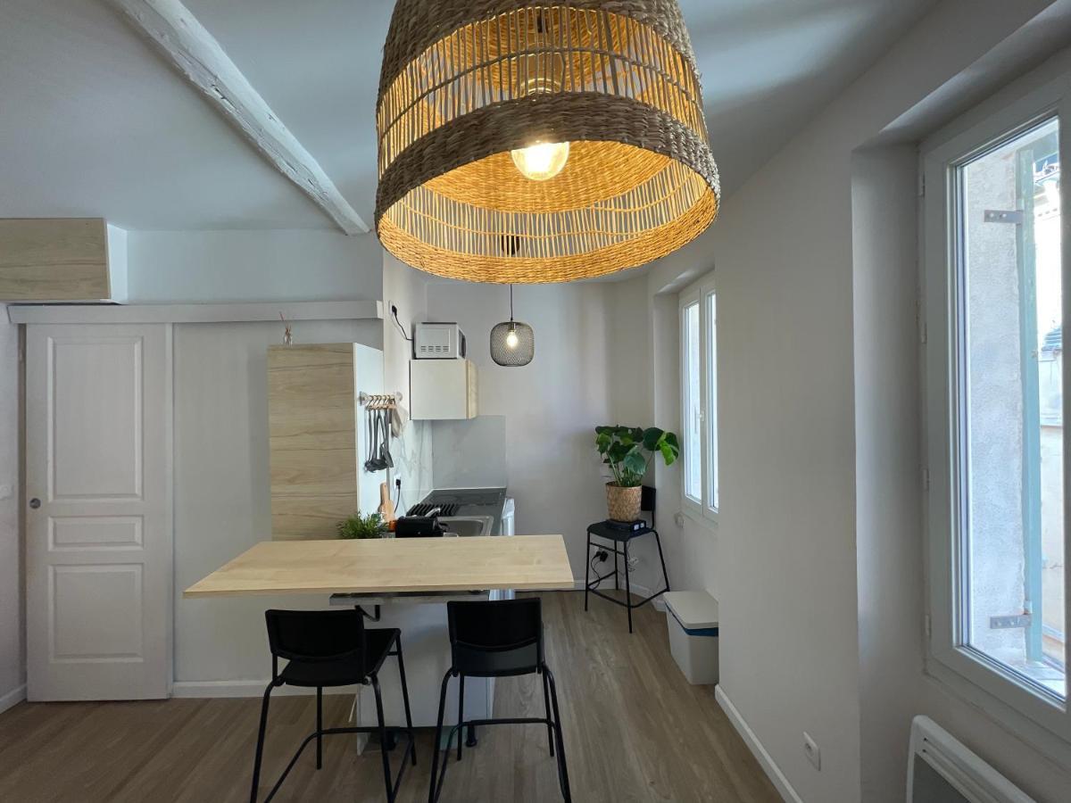 טולון Appartement Leon, Port & Halles Depart Ferry, Proche Plages מראה חיצוני תמונה